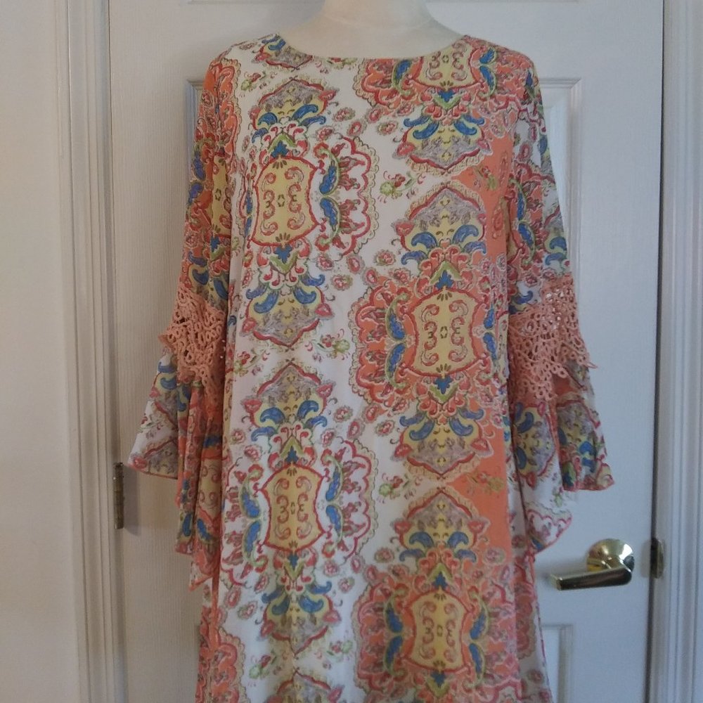 Lady Noiz | Light Coral Medallion Tunic Bell Sleeves Lined Body Romance | M New